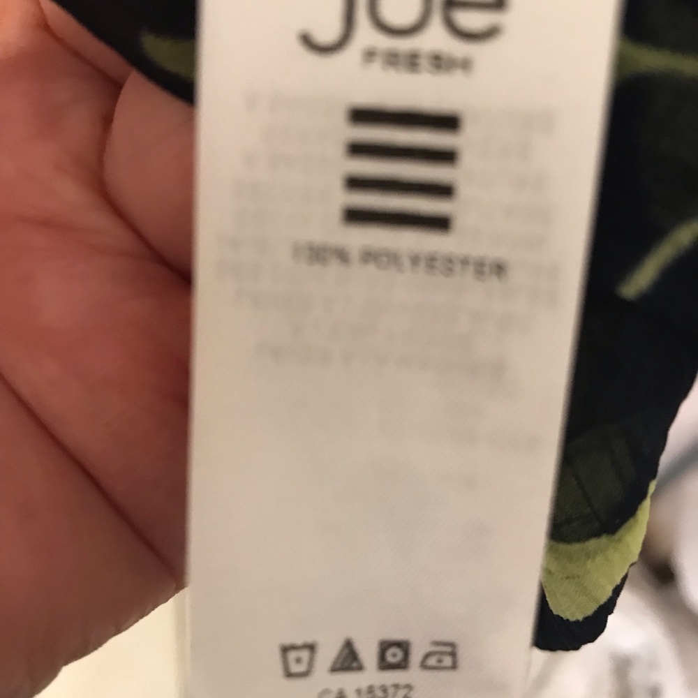 Joe Fresh Polyester Summer Sheer Top , Navy with Flower Print - Picture 7 of 8